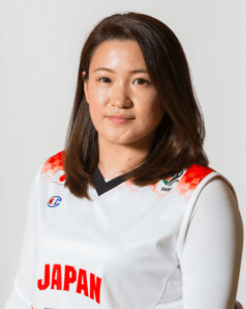 鈴木百萌子さん